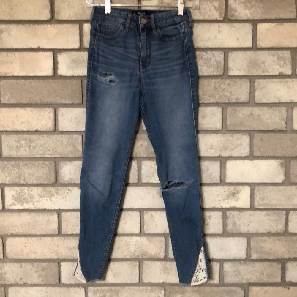 3For$20 jeans distressed crop size 1